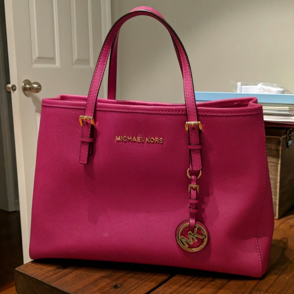 Michael Kors purse